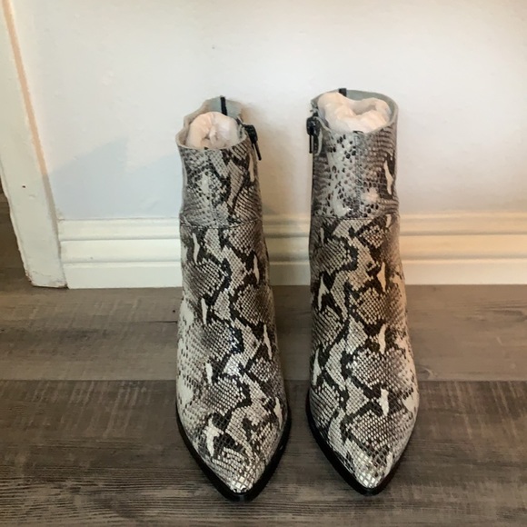 Tony Bianco Brazen Bootie - Picture 2 of 11